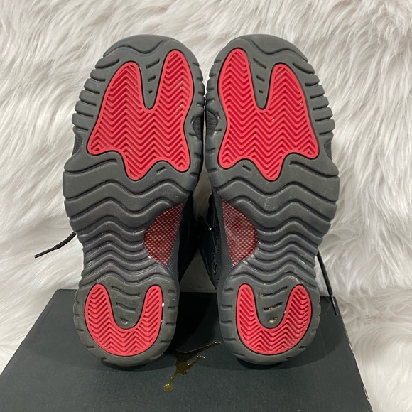 Jordan 11 low referees - Picture 7 of 9